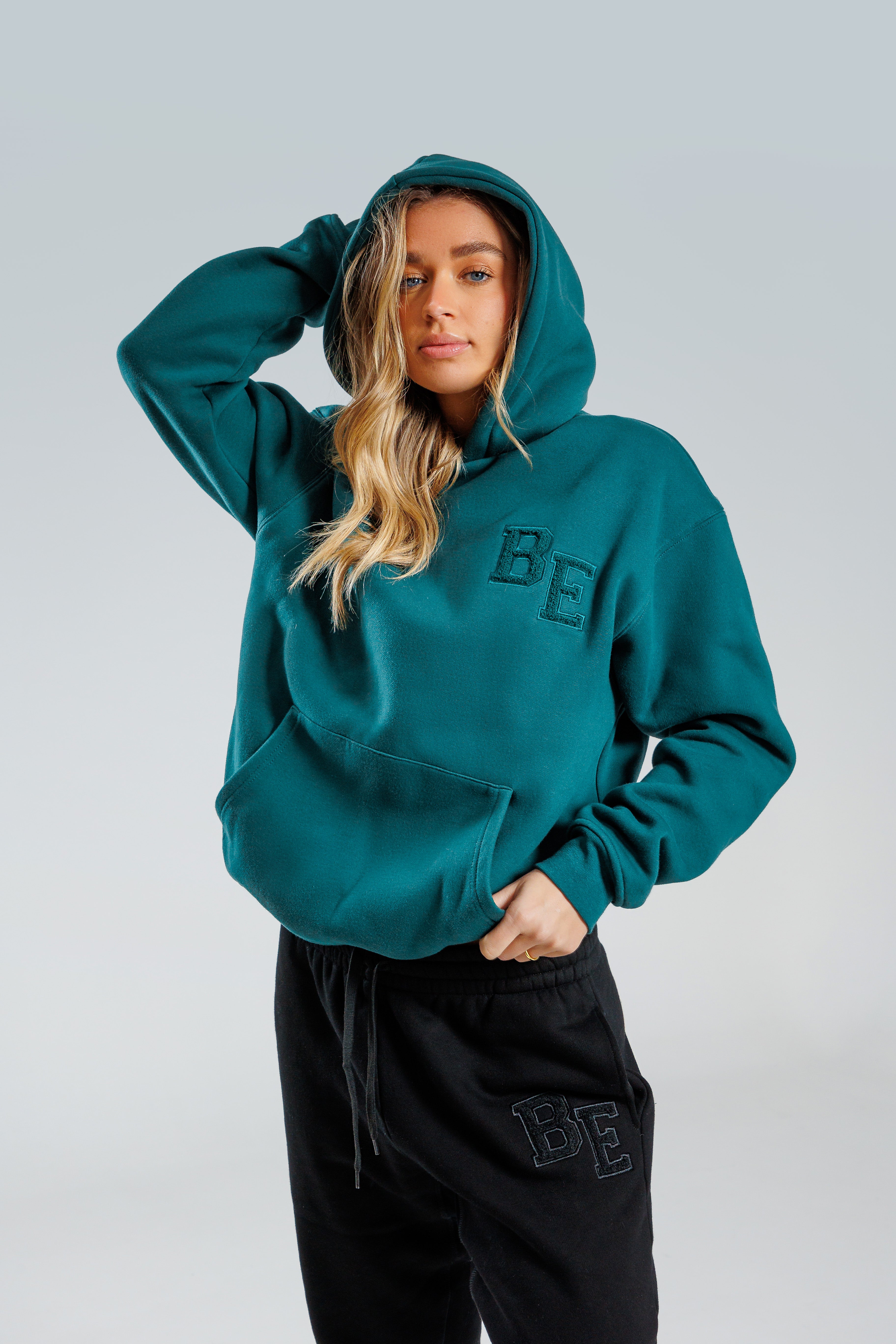 Essential Hoodie Forrest Green